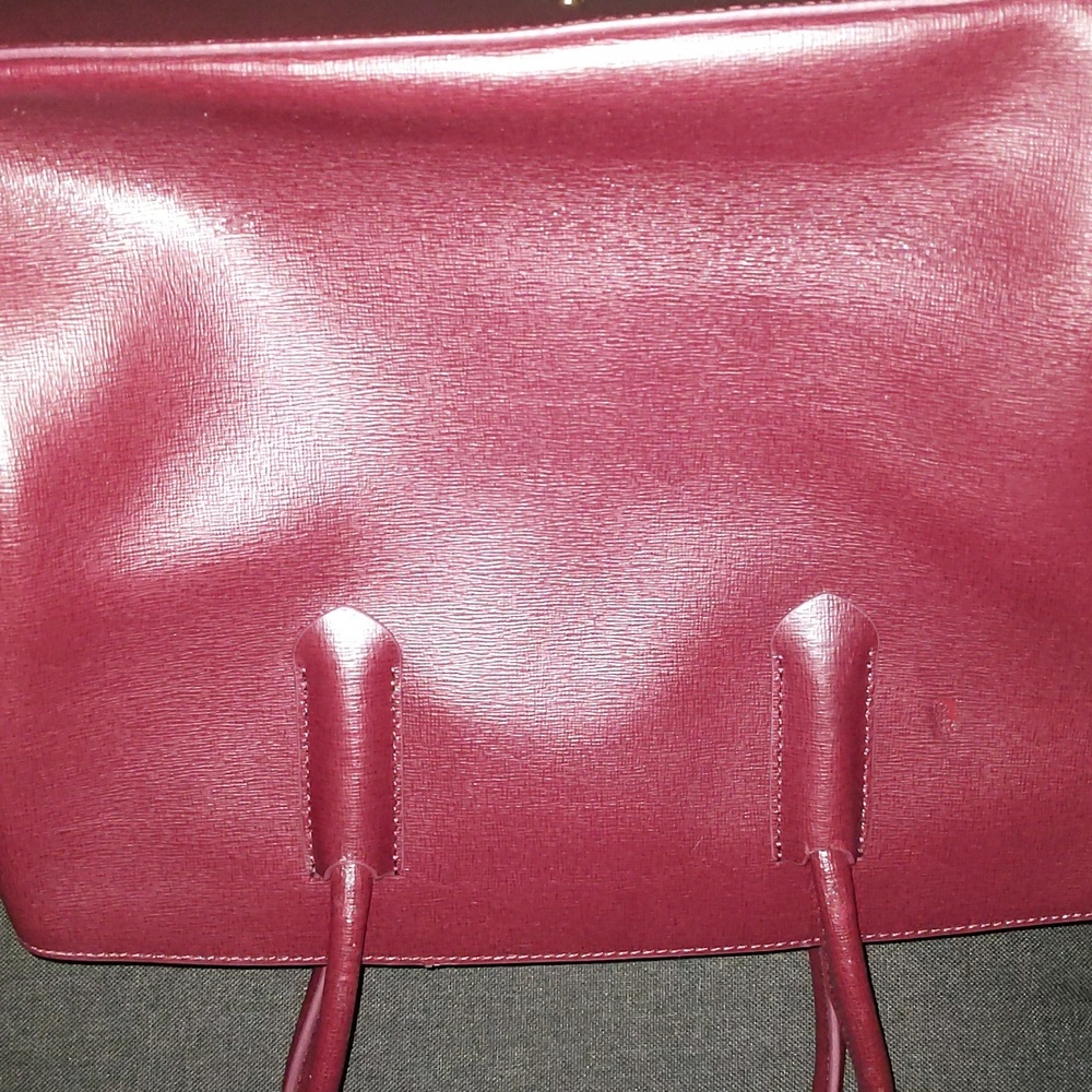 Handbag - Picture 2 of 5